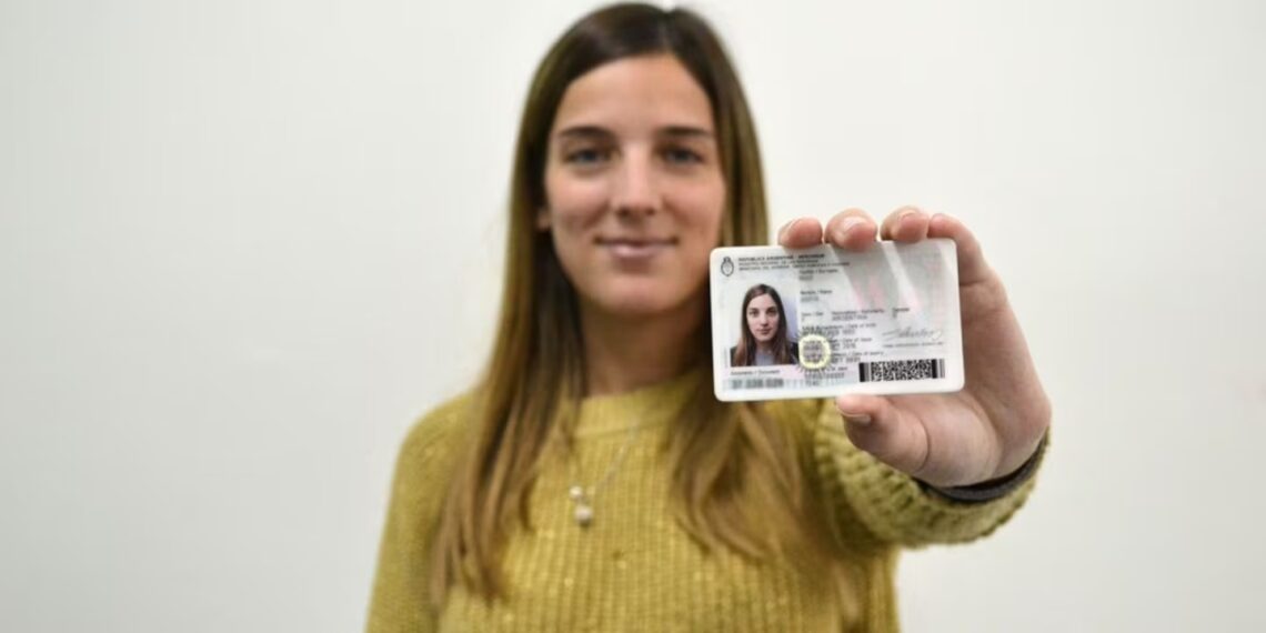 DNI 2026: quiénes tendrán que hacer la actualización al nuevo formato