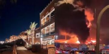 Irán atacó a la embajada de EEUU en Arabia Saudita y Trump prometió una pronta represalia