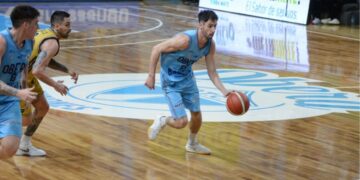Básquet: OTC ganó y sigue prendido en lo más alto de la tabla