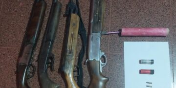 Hallaron escopetas, municiones y un explosivo artesanal ocultos en el Parque Provincial Esmeralda