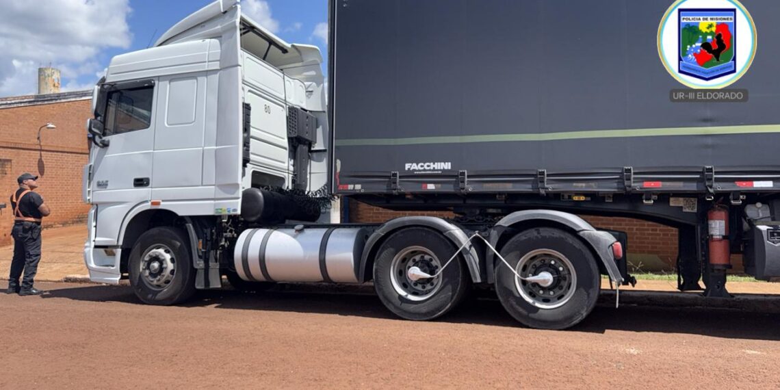 Se fugó de un control de cargas tras detectar exceso de peso y fue demorado tras un operativo policial