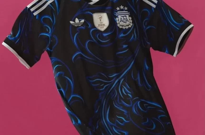 Presentaron la nueva camiseta alternativa que lucirá la Scaloneta en el Mundial 2026