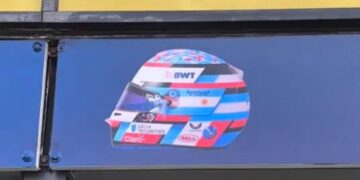 El casco “argento” que usará Colapinto en el primer GP de Fórmula 1