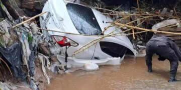Fuerte temporal en Tucumán: encontraron muerta a una pareja que quedó atrapada en su auto