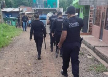 Megaoperativo policial con más de 2.500 efectivos en barrios de toda la provincia