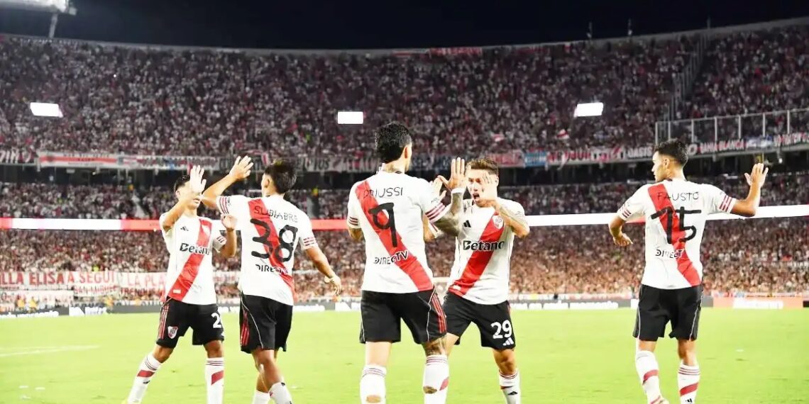 River le ganó a Carabobo y lidera el grupo H de la Copa Sudamericana