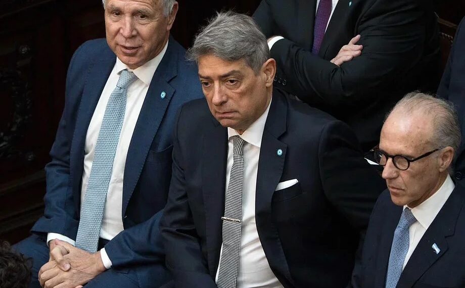 El Gobierno nacional presentó un recurso en la Corte Suprema para frenar la suspensión de la reforma laboral