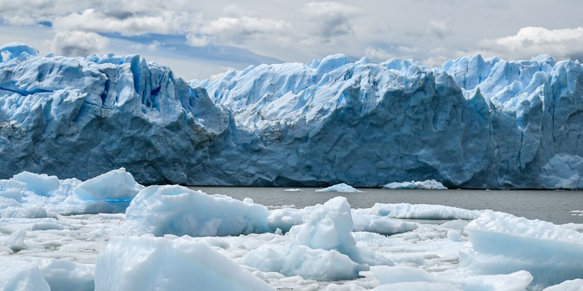 Nación promulgó la reforma de la Ley de Glaciares a dos semanas de su sanción en Diputados