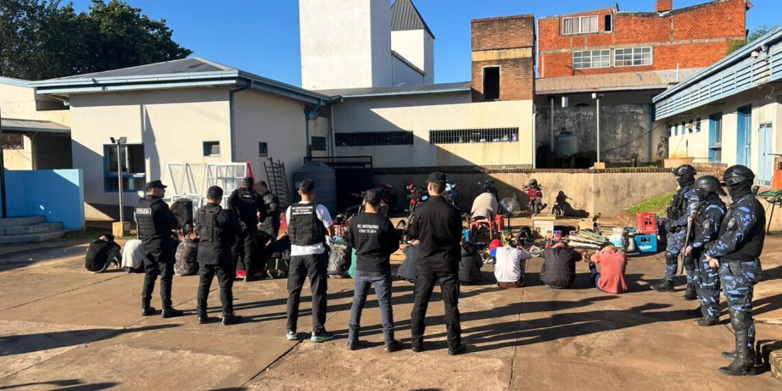 Una célula delictiva de Posadas fue totalmente desarticulada tras la captura de sus 15 integrantes en 8 allanamientos