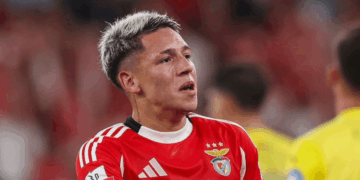 La UEFA suspendió por seis partidos a Prestianni por haber discriminado a Vinicius