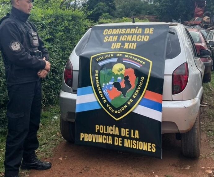 Escapó de un control para esconder un auto robado pero la Policía ubicó su casa y recuperó el vehículo