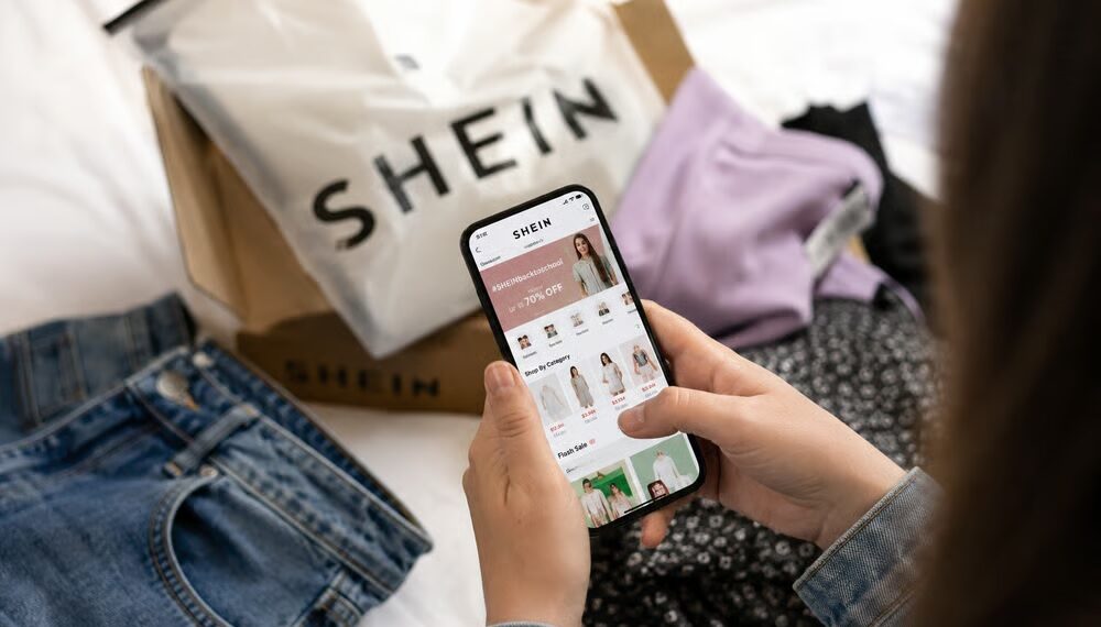 Cifras récord: las compras de argentinos al exterior crecieron 135,9% en abril