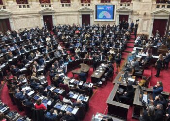Diputados: el oficialismo logró aprobar la ley que recorta los subsidios al gas por “zona fría”