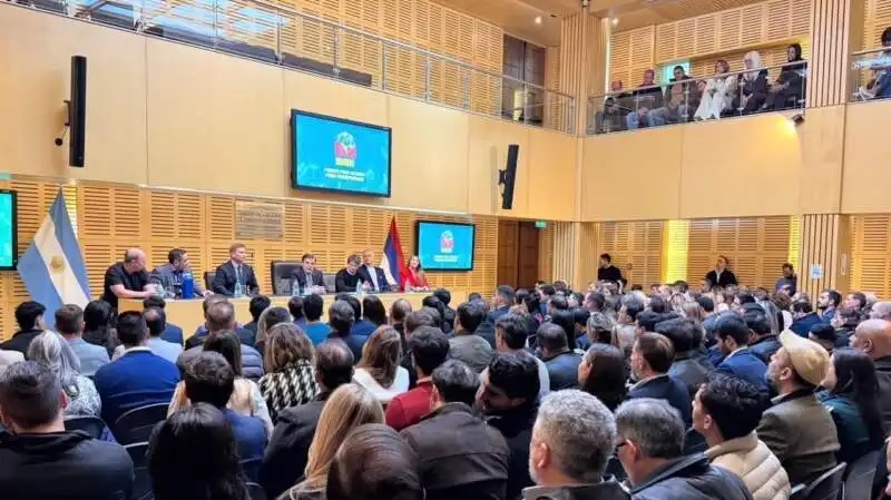 Misiones logró la quita de $90.000 millones de deuda de Energía de Misiones con Cammesa