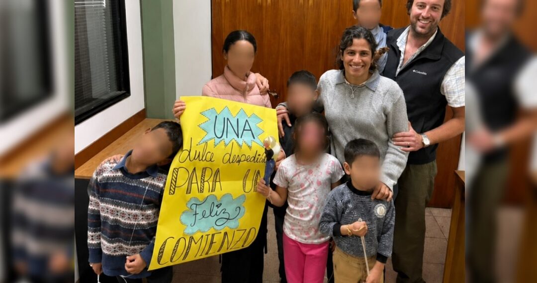 Una pareja de Buenos Aires adoptó a los 6 hermanos misioneros que pedían no separarse