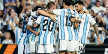 Con la vuelta de Lionel Messi, la Selección Argentina goleó a Islandia en su última prueba para el Mundial
