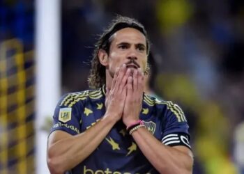 Cavani se va de Boca: rescindirá su contrato tras no ser tenido en cuenta por Arruabarrena