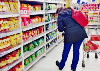 La inflación de mayo se desaceleró al 2,1% y acumuló un alza de 33,2% en los últimos 12 meses
