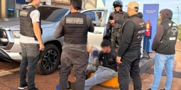 Detuvieron a dos narcos con más de media tonelada de marihuana y camionetas robadas