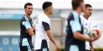 Con posibles variantes en el equipo, la Selección retoma los trabajos pensando en Austria
