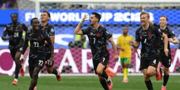 Mundial 2026: Canadá le ganó 1-0 a Sudáfrica y es el primer clasificado a octavos 