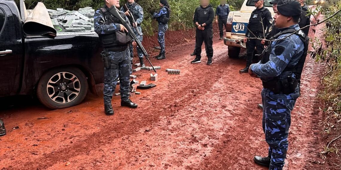 Fuga y operativo cerrojo: hallaron una camioneta con cigarrillos de contrabando valuados en $40 millones
