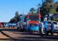 Padres autoconvocados realizan un corte sobre la Ruta Provincial 17 en reclamo por la designación de docentes