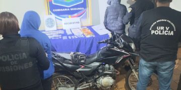 Narcopareja fue capturada tras intentar escapar de la Policía con más de 40 dosis de droga listas para la venta