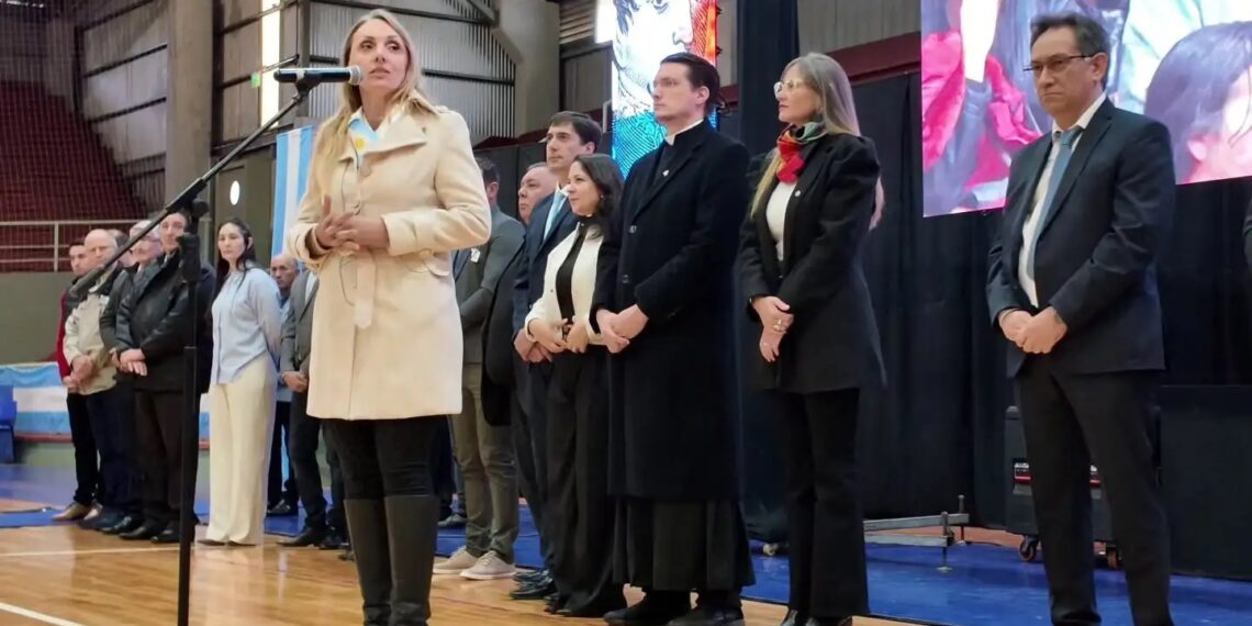 Kathia Joerg asumió la intendencia de Montecarlo tras la asunción de Barreto en Emsa