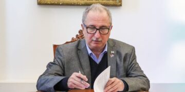 Misiones: anuncian nuevos aumentos salariales para docentes y fuerzas de seguridad