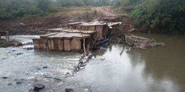 Continúa interrumpido el paso sobre el arroyo Yabebiry tras la destrucción del puente