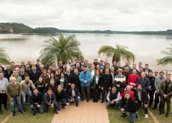 Intendentes priorizan fortalecer la infraestructura energética y mejorar los caminos rurales