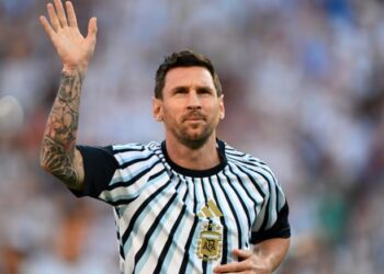 Messi llegó a Rosario para pasar unos días con su familia