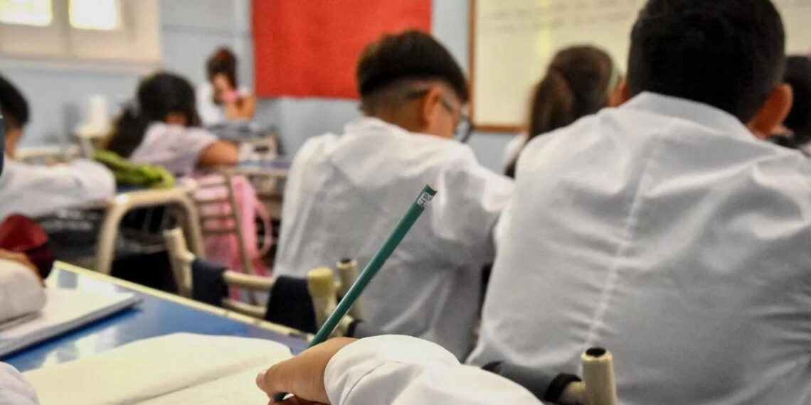Aumentó la terminalidad del secundario y alcanzó casi el 75% entre los jóvenes argentinos