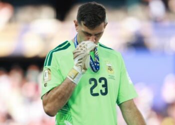 El Dibu Martínez puso en duda su continuidad en la Selección: “Tengo que ver si es momento de dar un paso al costado”