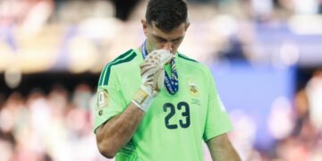 El Dibu Martínez puso en duda su continuidad en la Selección: “Tengo que ver si es momento de dar un paso al costado”