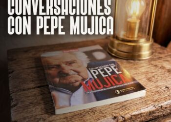Presentan en Posadas el libro “Conversaciones con Pepe Mujica”