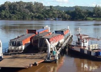 Por la crecida del río Uruguay, permanece cerrado el paso fronterizo entre San Javier y Porto Xavier