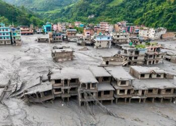 Tragedia en Nepal: ascienden a 165 los fallecidos y más de 1.300 desaparecidos tras el deslizamiento