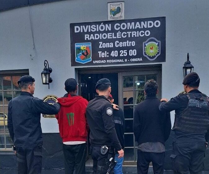 Oberá: ronda de tragos terminó con enfrentamientos a machetazos y tres detenidos