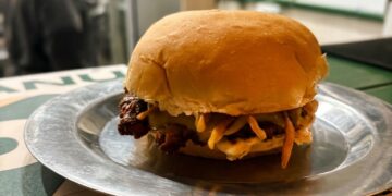 Sabor misionero: hamburguesería posadeña participará del Burger Palusa