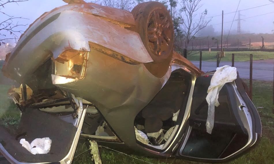 Conductor alcoholizado detenido tras despistar y volcar en Apóstoles