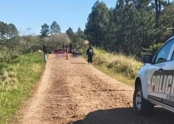 Arroyo del Medio: dos fallecidos y un adolescente lesionado tras un choque entre motocicletas