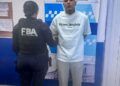 Detuvieron al cantante Callejero Fino en Tigre con un arma de guerra ilegal y una camioneta sin patente