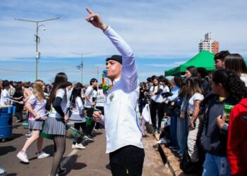 Se reprogramó para el martes 18 la primera prueba piloto de la Estudiantina posadeña