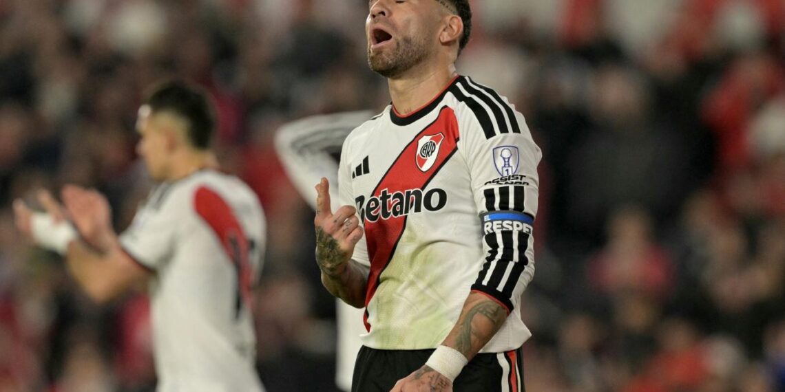 River perdió por penales ante Independiente Santa Fe y quedó eliminado de la Copa Sudamericana