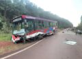 San Pedro: un muerto en un choque entre un auto y un colectivo