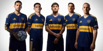 Boca presentó su nueva camiseta titular