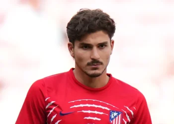 Fútbol: Atlético de Madrid quiere deshacerse de Julián Álvarez y busca un acuerdo con el Arsenal