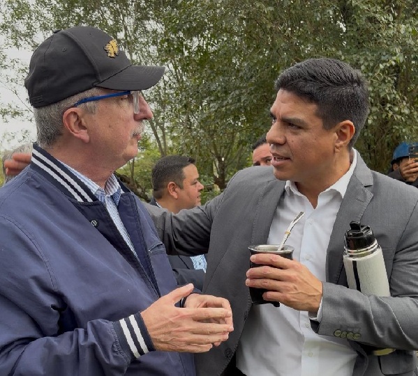 Meza cruzó a Hartfield: “Reducir la inversión social a asistencialismo es desconocer cómo funciona la Provincia”